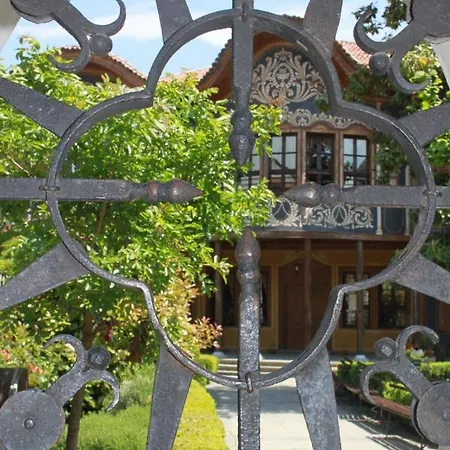 ゲストハウス Orange House In The Old Town プロヴディフ